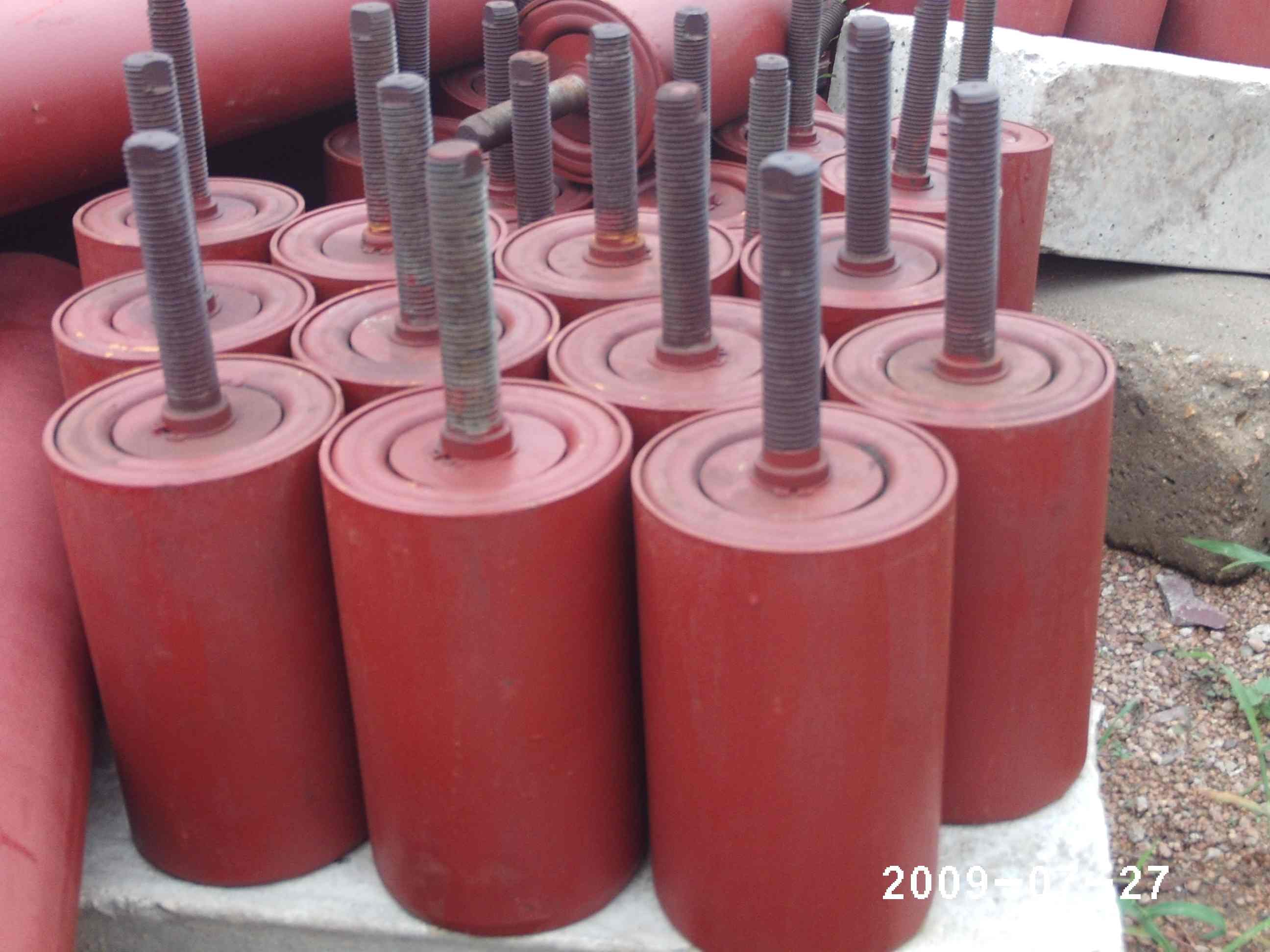 江蘇輸送機(jī)托輥廠家